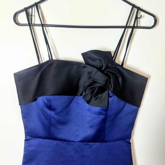 Sable+Zoe Formal Cocktail True Blue/Black Strapless Fit-&-Flare Bow Design Dress - Picture 2 of 4